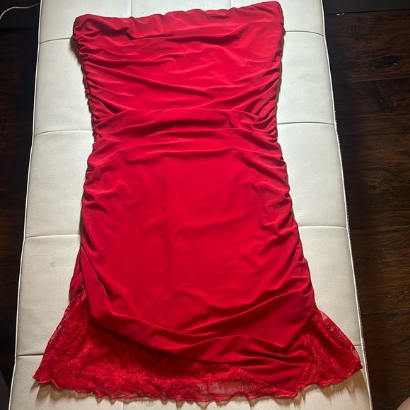 Red strapless, mini dress. Great condition size medium. - Picture 1 of 7